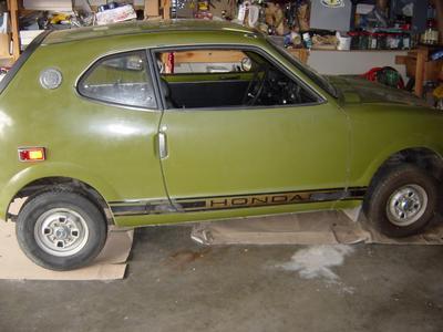 side 600_984055137.jpg