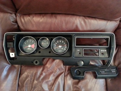 Repainted Dash Trims.jpeg